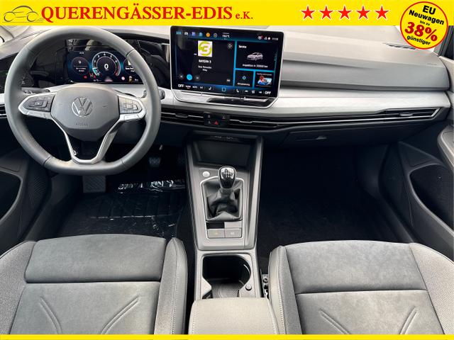 Volkswagen / Golf / Schwarz / / / 