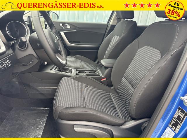 Kia / XCeed / Blau / / / , Beispielbilder, ggf. teilweise mit Sonderausstattung