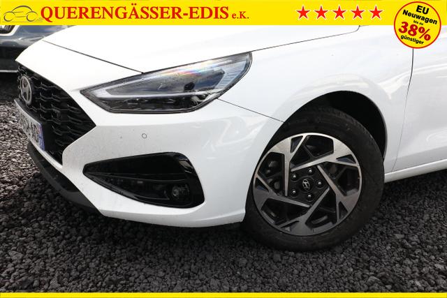 Hyundai i30 Advantage 1.5 T-GDI 140 DCT LED NAV KAM SHZ 
