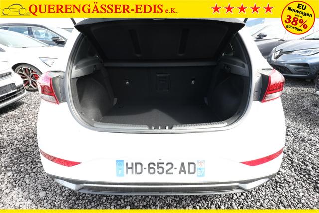 Hyundai i30 Advantage 1.5 T-GDI 140 DCT LED NAV KAM SHZ 