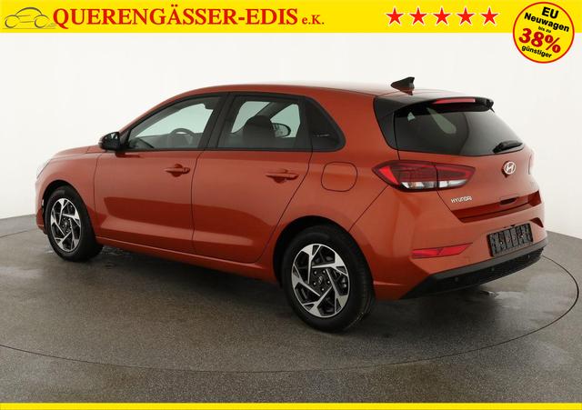Hyundai i30 1.0 T-GDI DCT Family, Navi, Kamera, LED, 16-Zoll, Winterpaket, 1. Hand 