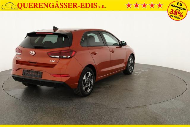 Hyundai i30 1.0 T-GDI DCT Family, Navi, Kamera, LED, 16-Zoll, Winterpaket, 1. Hand 