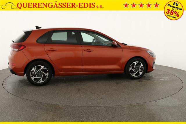 Hyundai i30 1.0 T-GDI DCT Family, Navi, Kamera, LED, 16-Zoll, Winterpaket, 1. Hand 