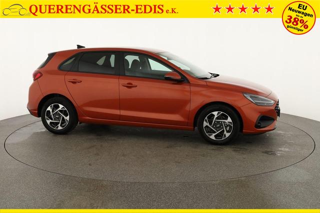 Hyundai i30 1.0 T-GDI DCT Family, Navi, Kamera, LED, 16-Zoll, Winterpaket, 1. Hand 