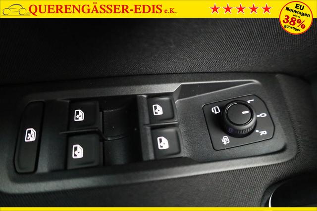 Volkswagen Touran Comfortline BMT/Start-Stopp 1.5 TSI DSG Comfortline, 7-Sitzer, AHK, easyOpen, Navi, Winterpaket 