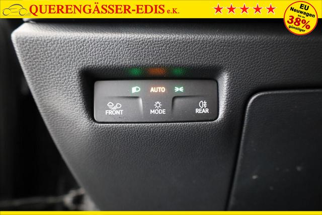 Skoda Superb Combi 2.0 TDI 142 kW 4x4 Selection DSG Selection, Standheizung, Pano, AHK, Navi, Matrix 