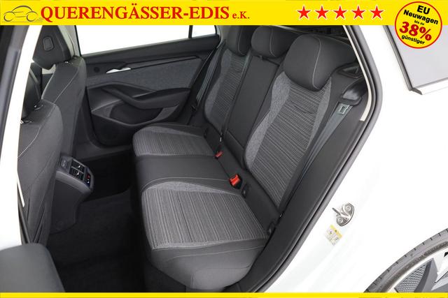Skoda Superb Combi 2.0 TDI 142 kW 4x4 Selection DSG Selection, Standheizung, Pano, AHK, Navi, Matrix 