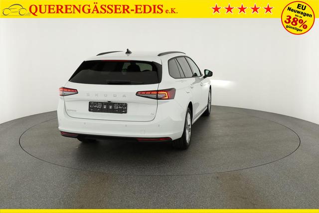 Skoda Superb Combi 1.5 TSI iV 150kW Selection DSG Selection, AHK, Matrix, Side, el. Klappe, Navi 