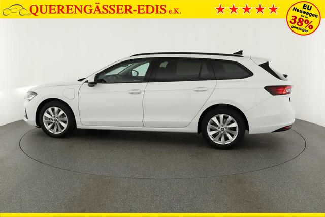 Skoda Superb Combi 1.5 TSI iV 150kW Selection DSG Selection, AHK, Matrix, Side, el. Klappe, Navi 