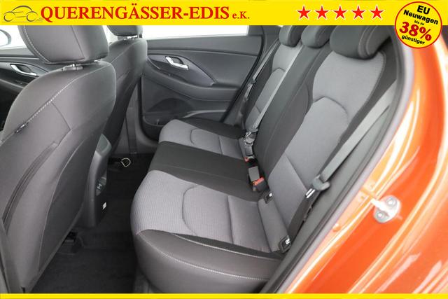 Hyundai i30 Kombi 1.5i Family, Navi, LED, Kamera, sofort 