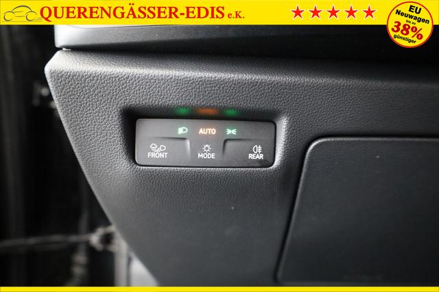 Skoda Superb Combi 2.0 TDI 142 kW 4x4 Selection DSG Selection, Standheizung, Pano, AHK, Navi, Matrix 