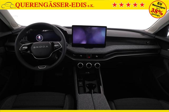Skoda Superb Combi 1.5 TSI iV 150kW Selection DSG Selection, AHK, Matrix, Side, el. Klappe, Navi 