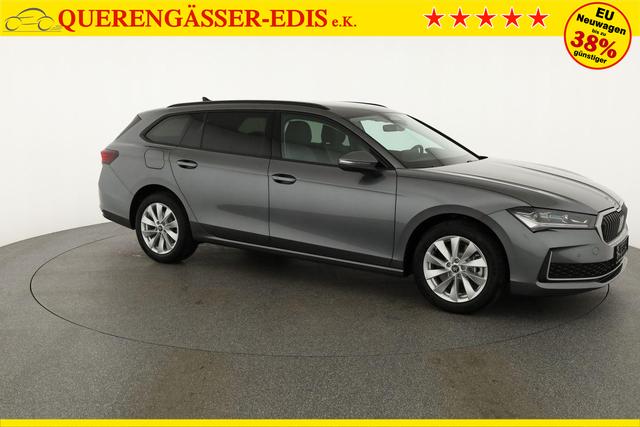 Skoda Superb Combi 1.5 TSI iV 150kW Selection DSG Selection, AHK, Matrix, Side, el. Klappe, Navi 