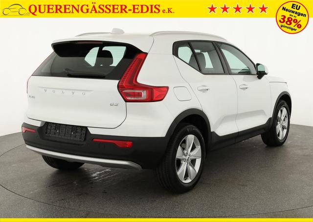 Volvo XC40 Core 2WD B3 Mild-Hybrid Core, Navi, Thors Hammer, Winter, Kamera, el. Klappe 