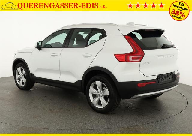 Volvo XC40 Core 2WD B3 Mild-Hybrid Core, Navi, Thors Hammer, Winter, Kamera, el. Klappe 