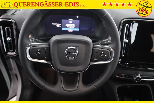 Volvo XC40 Core 2WD B3 Mild-Hybrid Core, Navi, Thors Hammer, Winter, Kamera, el. Klappe 