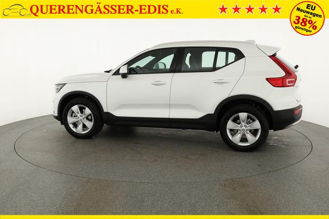 Volvo XC40 Core 2WD B3 Mild-Hybrid Core, Navi, Thors Hammer, Winter, Kamera, el. Klappe 