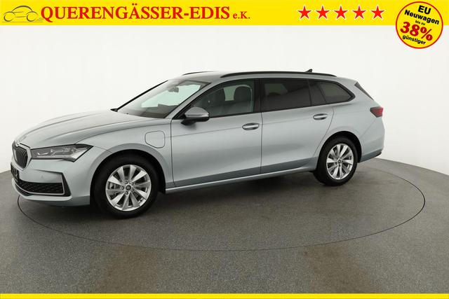 Skoda Superb Combi 1.5 TSI iV 150kW Selection DSG Selection, AHK, Matrix, Side, el. Klappe, Navi 