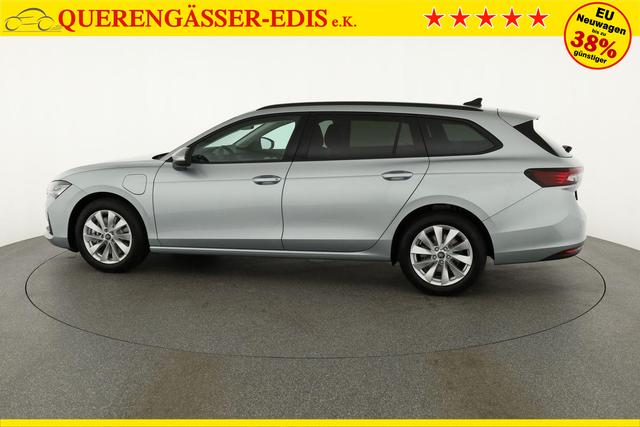 Skoda Superb Combi 1.5 TSI iV 150kW Selection DSG Selection, AHK, Matrix, Side, el. Klappe, Navi 