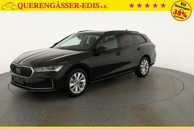 Skoda Superb Combi 1.5 TSI iV 150kW Selection DSG Selection, AHK, Matrix, Side, el. Klappe, Navi 