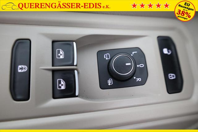 Volkswagen T7 Multivan Life lang TDI DSG Life, Teilleder, AHK, Navi, easyOpen, 7-Sitzer 