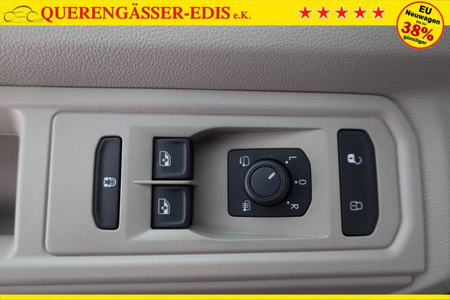 Volkswagen T7 California Beach Camper TDI DSG, AHK, IQ.Light, Side, Kamera, Standheizung 
