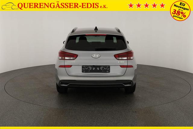 Hyundai i30 Kombi 1.0 T-GDI DCT Family, Navi, ACC, Side, Winter, 17-Zoll, Klimaautomatik 