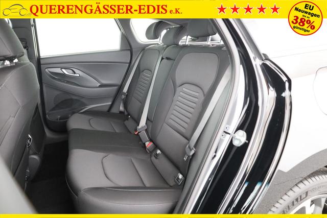Hyundai i30 Kombi 1.0 T-GDI DCT Family, Navi, ACC, Side, Winter, 17-Zoll, Klimaautomatik 