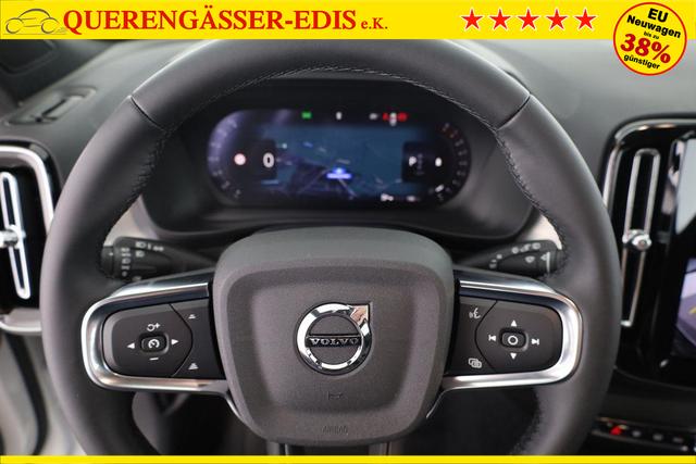Volvo XC40 Core 2WD B3 Mild-Hybrid Core, AHK, Navi, LED, Winter, Kamera, el. Klappe 