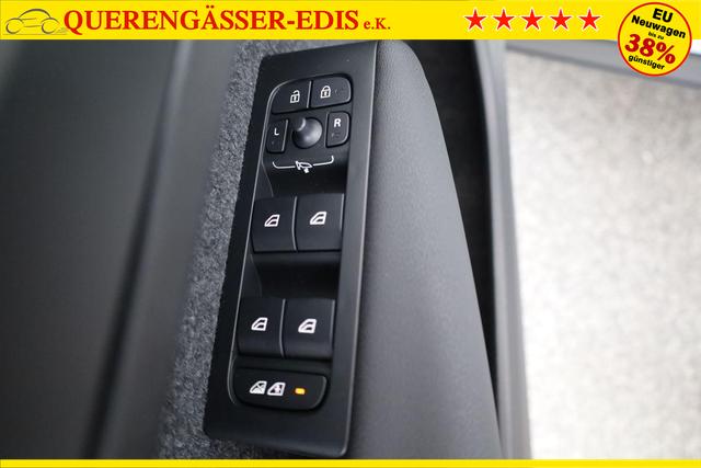 Volvo XC40 Core 2WD B3 Mild-Hybrid Core, AHK, Navi, LED, Winter, Kamera, el. Klappe 
