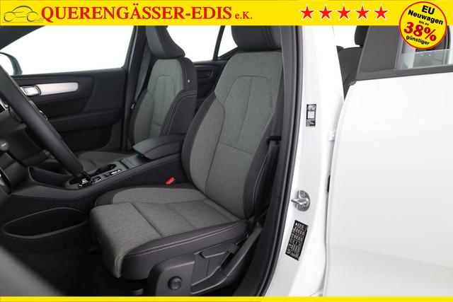 Volvo XC40 Core 2WD B3 Mild-Hybrid Core, AHK, Navi, LED, Winter, Kamera, el. Klappe 