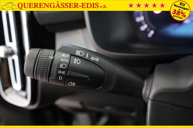 Volvo XC40 Core 2WD B3 Mild-Hybrid Core, AHK, Navi, LED, Winter, Kamera, el. Klappe 