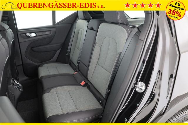 Volvo XC40 Core 2WD B3 Mild-Hybrid Core, AHK, Navi, LED, Winter, Kamera, el. Klappe 