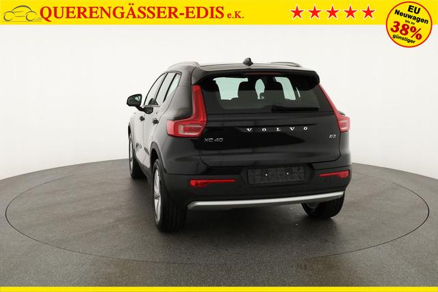 Volvo XC40 Core 2WD B3 Mild-Hybrid Core, AHK, Navi, LED, Winter, Kamera, el. Klappe 