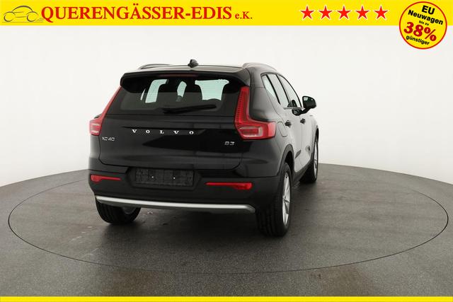 Volvo XC40 Core 2WD B3 Mild-Hybrid Core, Navi, LED, Winter, Kamera, el. Klappe 