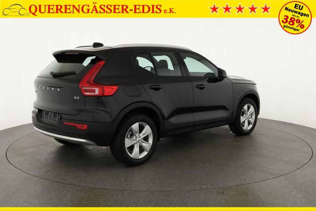 Volvo XC40 Core 2WD B3 Mild-Hybrid Core, Navi, LED, Winter, Kamera, el. Klappe 