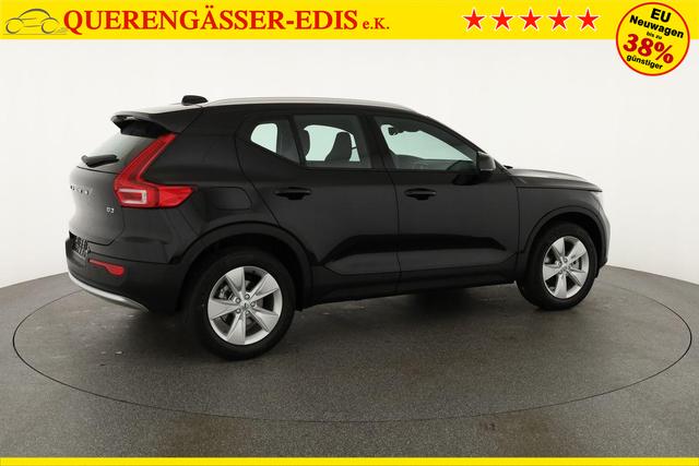 Volvo XC40 Core 2WD B3 Mild-Hybrid Core, Navi, LED, Winter, Kamera, el. Klappe 