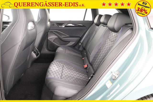 Volkswagen Passat Variant 2.0 TDI 142 kW 4Motion R-Line DSG 4M Black, AHK, HUD, Side 