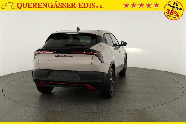 Alfa Romeo Junior Ibrida 1.2 VGT 48V-Hybrid (100kW) Speciale Speciale, 18-Zoll, Kamera, el. Klappe, Sitzheizung 