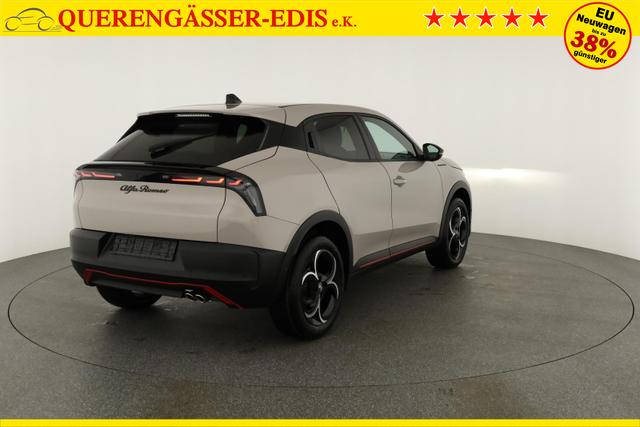 Alfa Romeo Junior Ibrida 1.2 VGT 48V-Hybrid (100kW) Speciale Speciale, 18-Zoll, Kamera, el. Klappe, Sitzheizung 