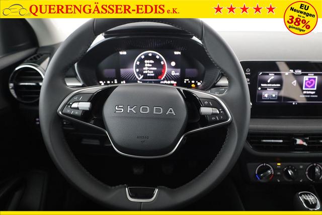 Skoda Fabia Selection 1.0 TSI Selection, AHK, Tempomat, Ladeboden, Park, Winterpaket, SmartLink, 4-J Garantie 