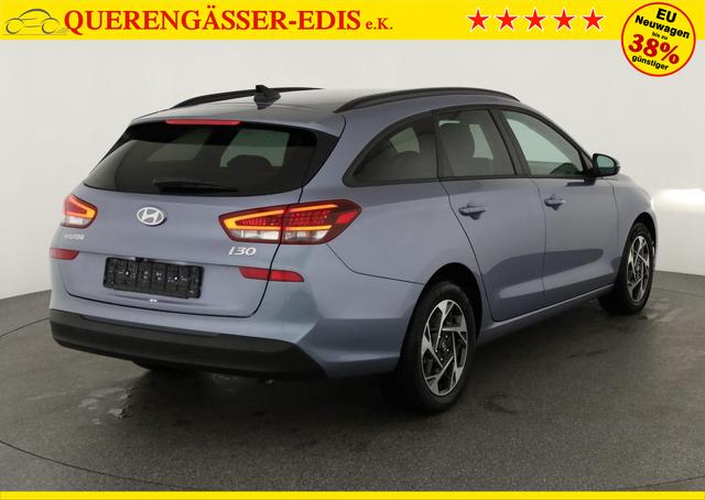Hyundai i30 Kombi 1.5 T-GDI DCT Family, Navi. LED, Kamera, Winter, 17-Zoll 