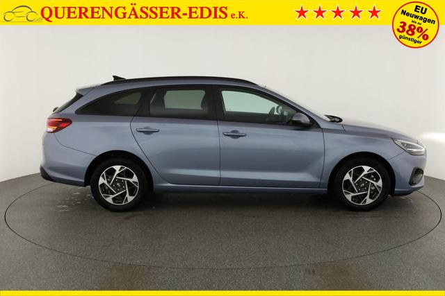 Hyundai i30 Kombi 1.5 T-GDI DCT Family, Navi. LED, Kamera, Winter, 17-Zoll 