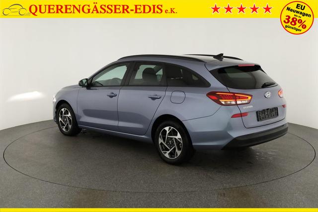 Hyundai i30 Kombi 1.5 T-GDI DCT Family, Navi. LED, Kamera, Winter, 17-Zoll 