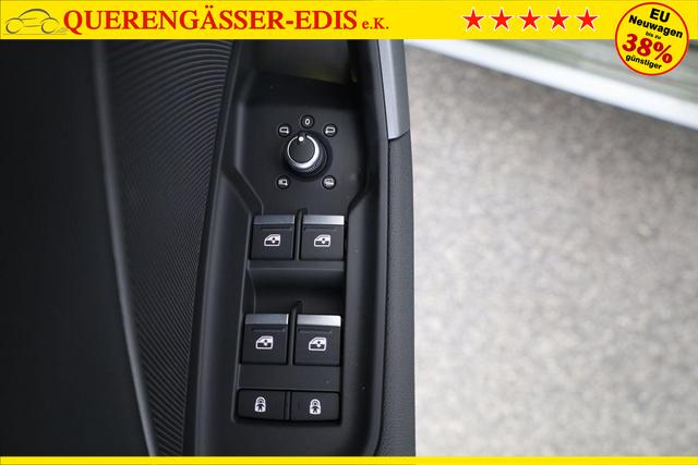 Audi A3 Sportback 35 TFSI S line S-Tronic S-LINE, Teilleder, Kamera, ACC, Sitzheizung, 4-J Garantie 