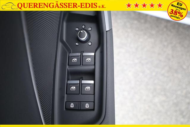 Audi A3 Sportback 35 TFSI S line S-Tronic S-LINE, Pano, Teilleder, Kamera, ACC, Sitzheizung, 4-J Garantie 