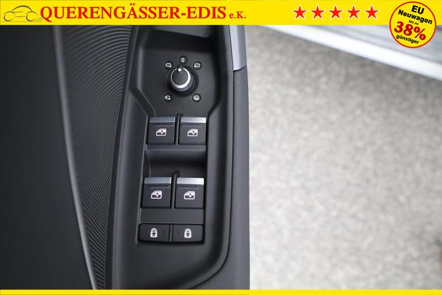 Audi A3 Sportback 35 TFSI S line S-Tronic S-LINE, Teilleder, Kamera, ACC, Sitzheizung, 4-J Garantie 