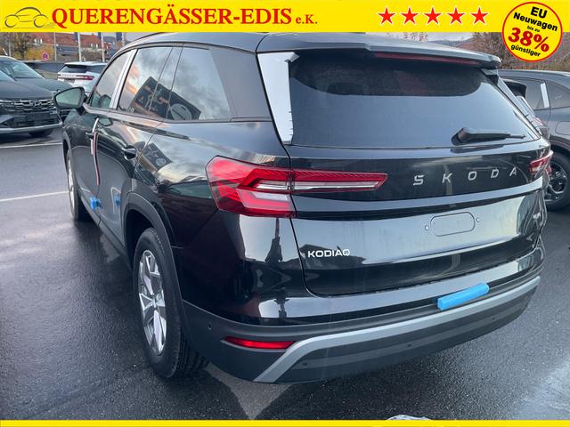 Skoda Kodiaq 2.0 TDI 142kW 4x4 Selection DSG Selection, 7-Sitzer, AHK, Navi, Side, el. Klappe, AreaView, ParkAssist 