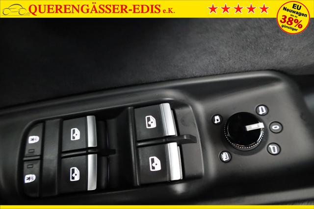 Audi Q8 50 TDI quattro qu S-LINE, Standheizung, HuD, Luft, Pano, B&O, 23-Zoll, AHK, Leder, AreaView, Optik schwarz 