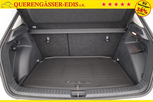 Skoda Fabia Selection 1.0 TSI DSG 130 Jahre, LED, Kamera, ACC, Side, Ladeboden, Winter 